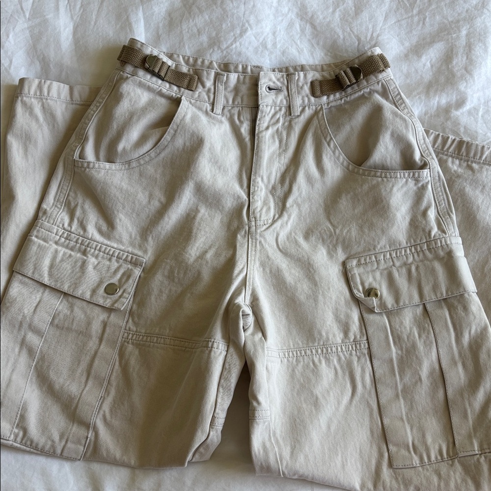 Aelfric Eden Light Beige Cargo Pants with Utility Pockets - Picture 6 of 8